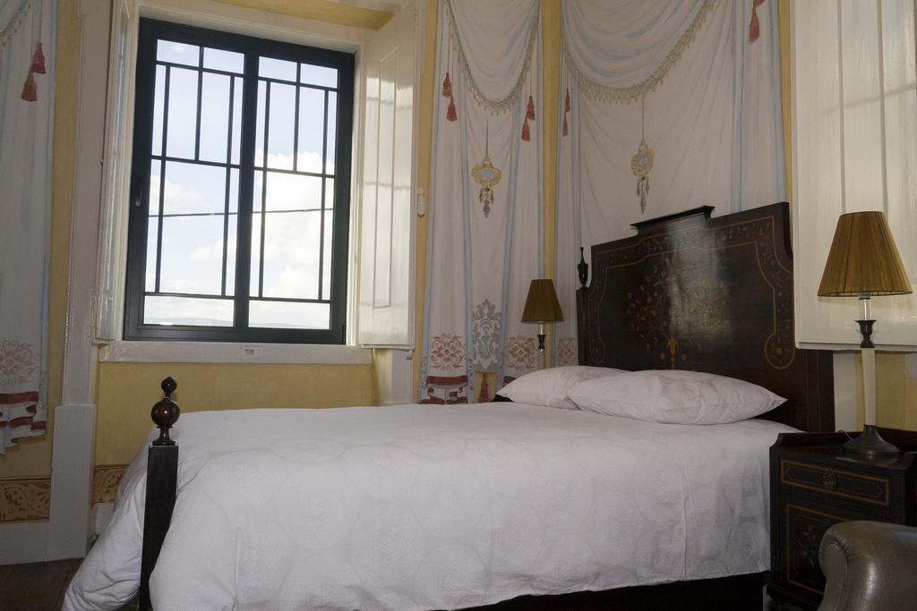 Solar Romantico Anno 1850 Al Hotel Torres Novas Bilik gambar